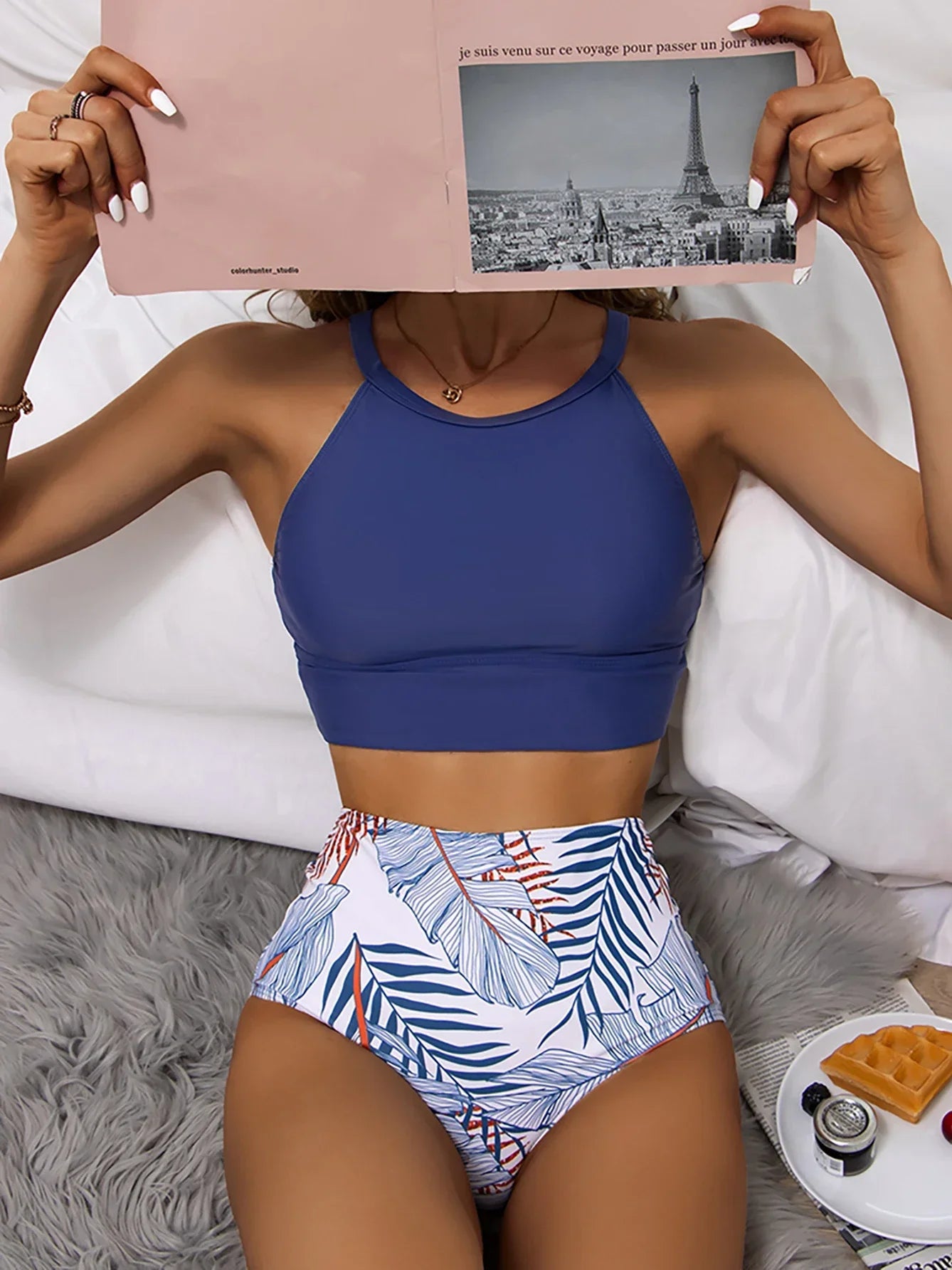 Nina – Floral High-Waist Bikini with High Neckline