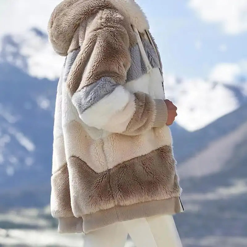 Dana – Warm and Cozy Fleece Jacket