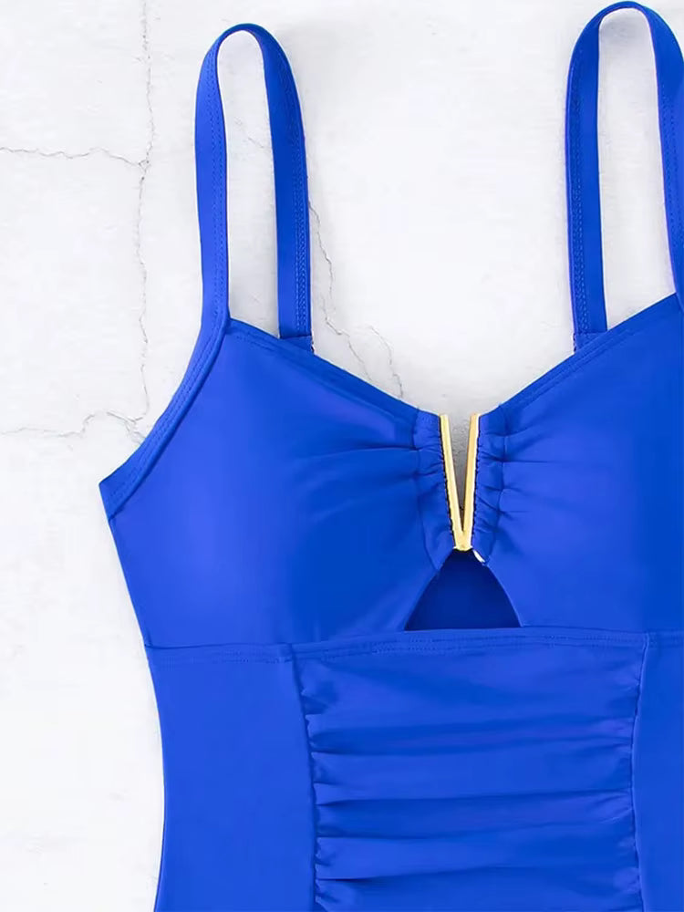 Lana – Elegant One-Piece Swimsuit