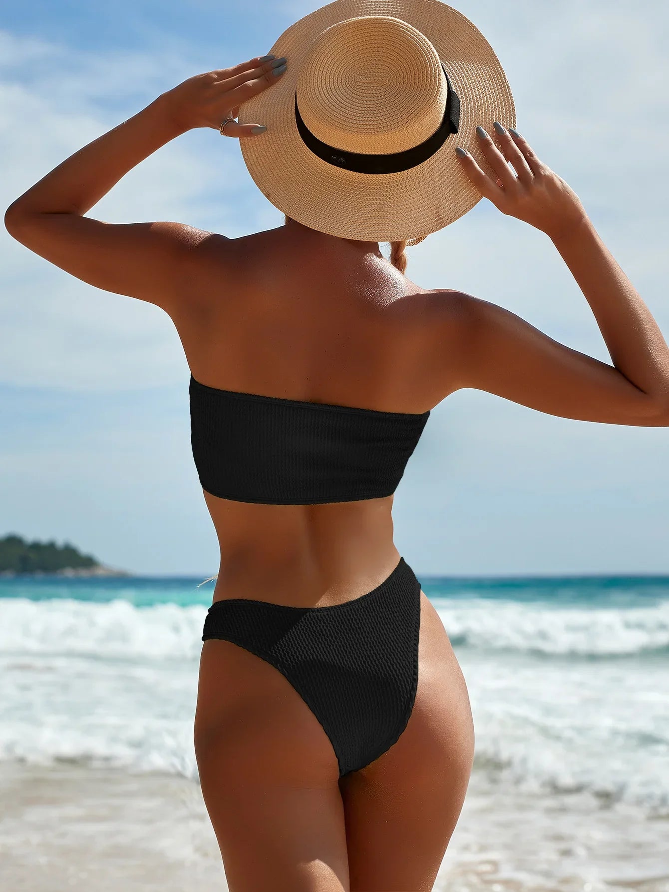 Diana – Ribbed Bandeau Bikini with High-Waist Bottoms