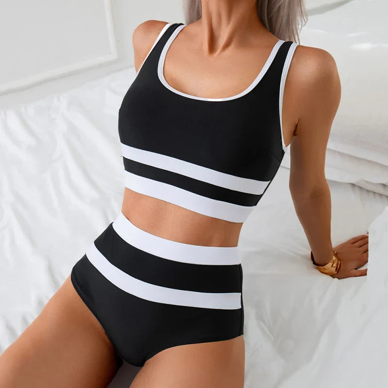 Nora – Sporty High-Waist Bikini with Contrast Stripes