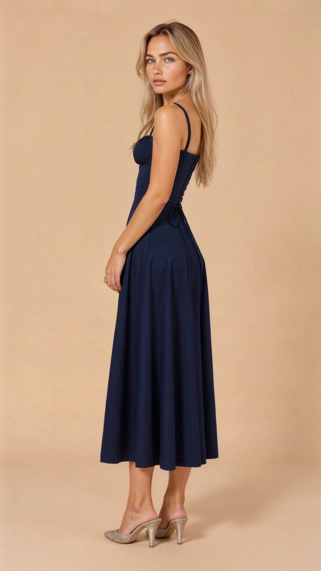 Liya – Shaping Midi Dress