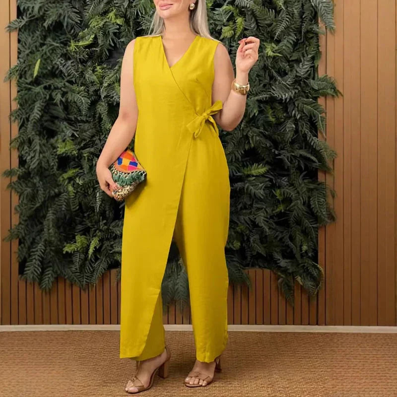 AMELIA – Elegant Women’s Sleeveless Jumpsuit